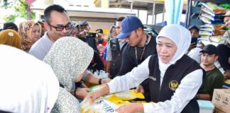 Gubernur Khofifah Pastikan Harga Bahan Pokok di Jatim Terkendali
