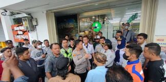 Kebijakan Parkir Non-Tunai Ditolak Paguyuban Jukir, Walikota Surabaya: Ada Kepentingan Apa?