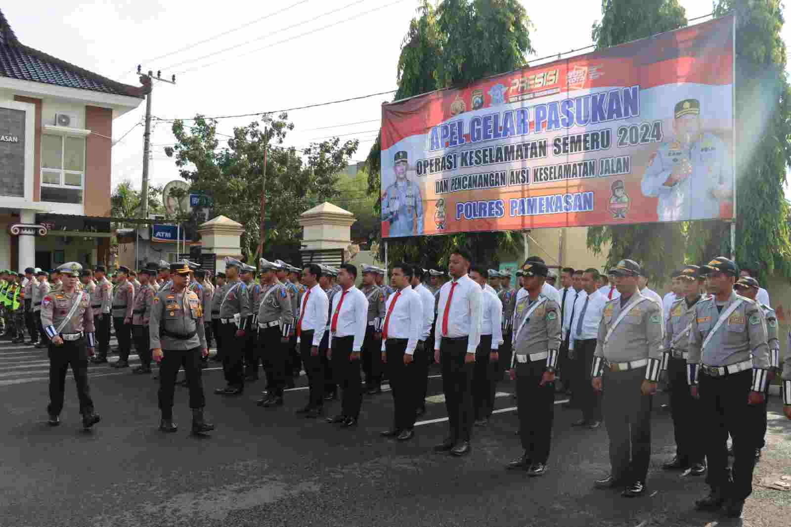 Wakapolres Pamekasan Pimpin Apel Pasukan Operasi Keselamatan Semeru ...