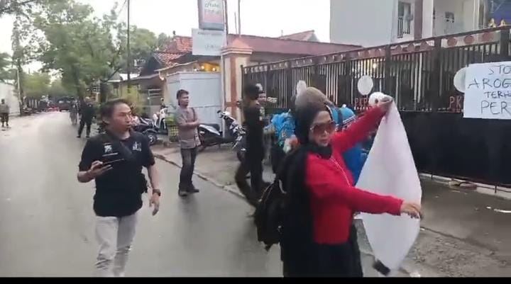 demo wartawan Pamekasan