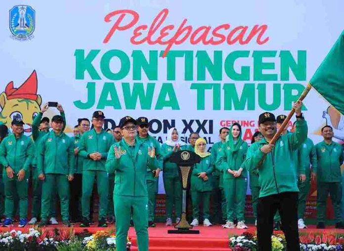 Pj Gubernur Adhy Lepas Kontingen Jatim Menuju PON XXI, Siapkan Bonus untuk Peraih Medali