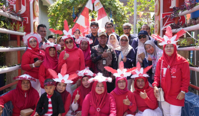 Kampung Unggulan Terminal Petikemas Surabaya Raih Juara 1 Lomba Penataan Lingkungan