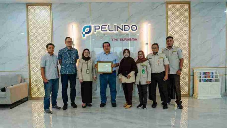 Terminal Petikemas Surabaya Raih Penghargaan Wajib Pajak Ppb Teladan 2024