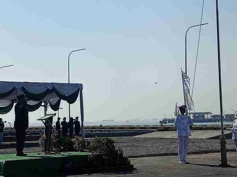 Upacara Harhubnas 2024 Ksop Gresik Berjalan Dengan Khidmat