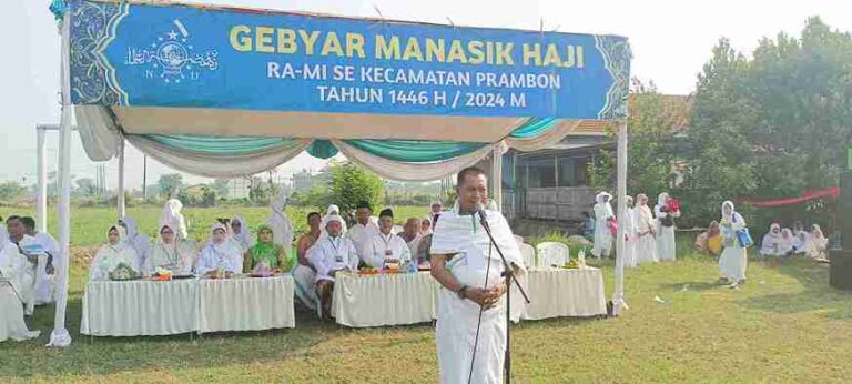 Ribuan Siswa Ra-Mi Se Kecamatan Prambon Ikuti Manasik Haji 2024