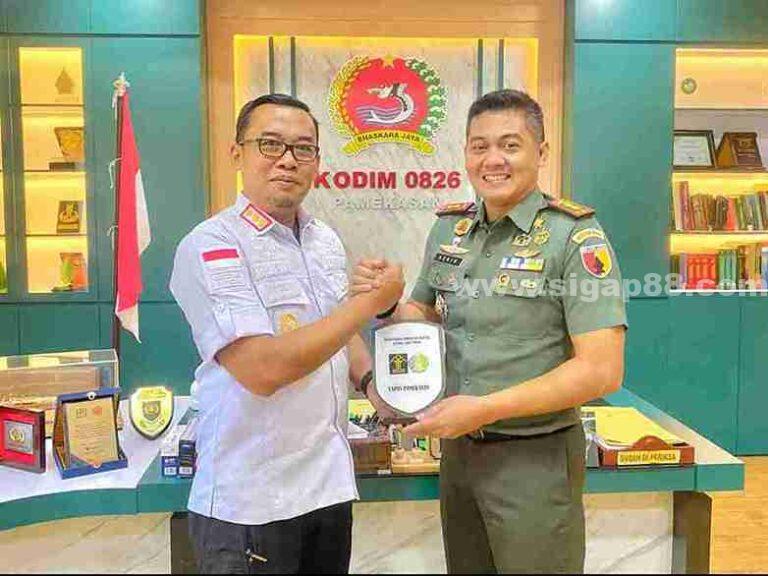 Kalapas Kelas Iia Pamekasan Dan Dandim 0826 Beri Wasbang Kepada Warga Binaan Pemasyarakatan