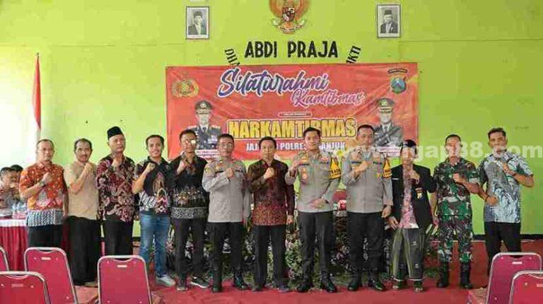 Kapolres Nganjuk Gelar Silaturahmi Kamtibmas Di Kecamatan Baron