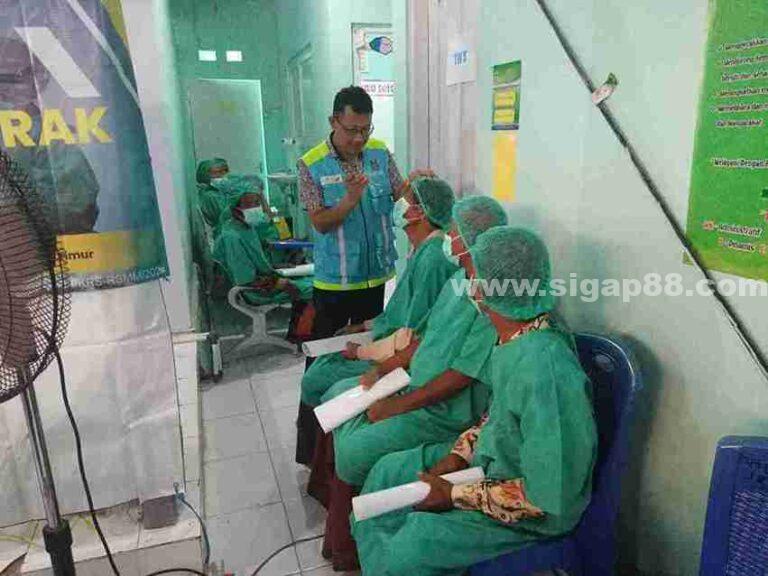 Hari Ini, Program Yankes Bergerak Pemprov Jatim Bakal Selesaikan 46 Pasien Operasi Mata