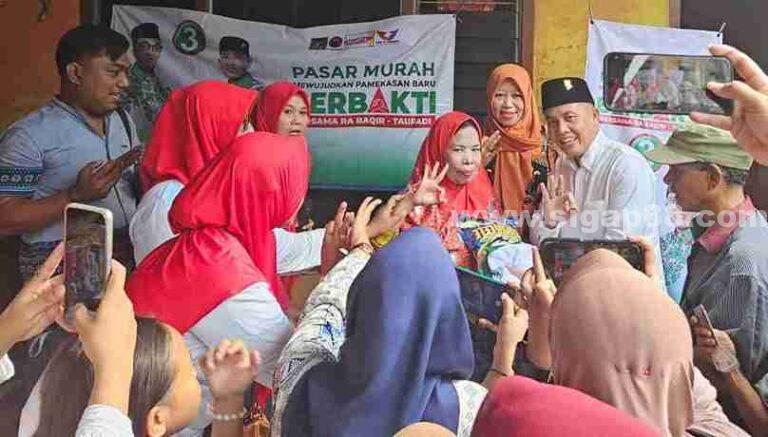 Pasar Murah Berbakti Disambut Antusias Masyarakat Kota Pamekasan