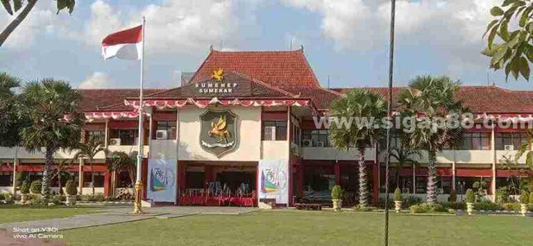 Bapenda Sumenep Salurkan Dbh Pdrd Ke Pemerintah Desa