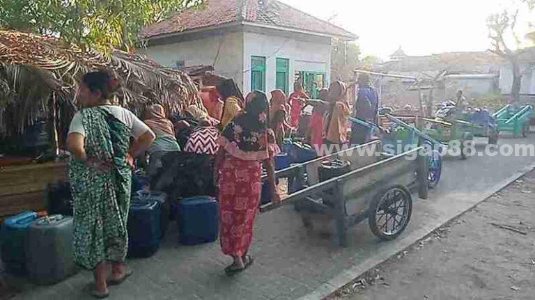 Bukti Kepedulian Bupati Achmad Fauzi Pada Masyarakat Kepulauan Sumenep