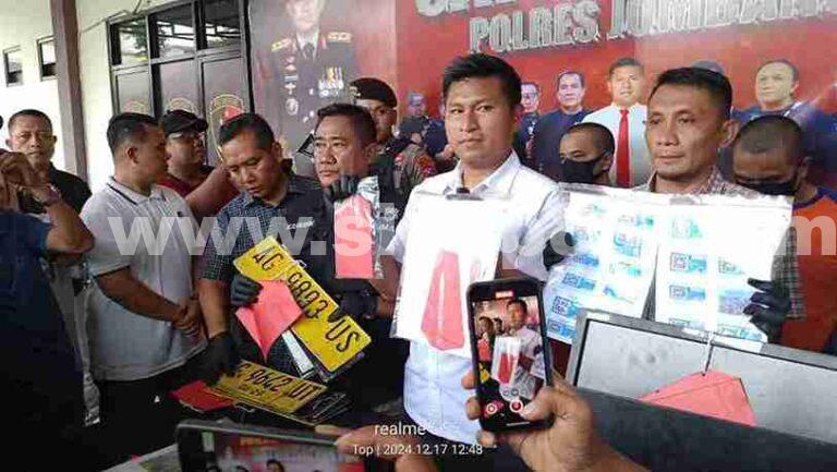 Polres Jombang Amankan Truk Tangki Berisi 8 Ribu Liter Bbm  Bersubsidi