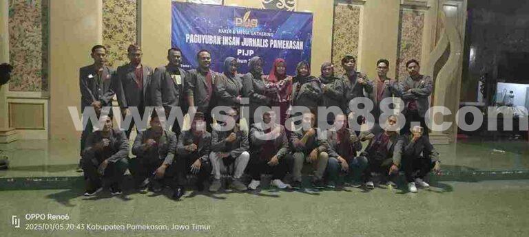 Pj Sekda Kabupaten Pamekasan Lepas Rombongan Raker Pijp Ke Yogyakarta