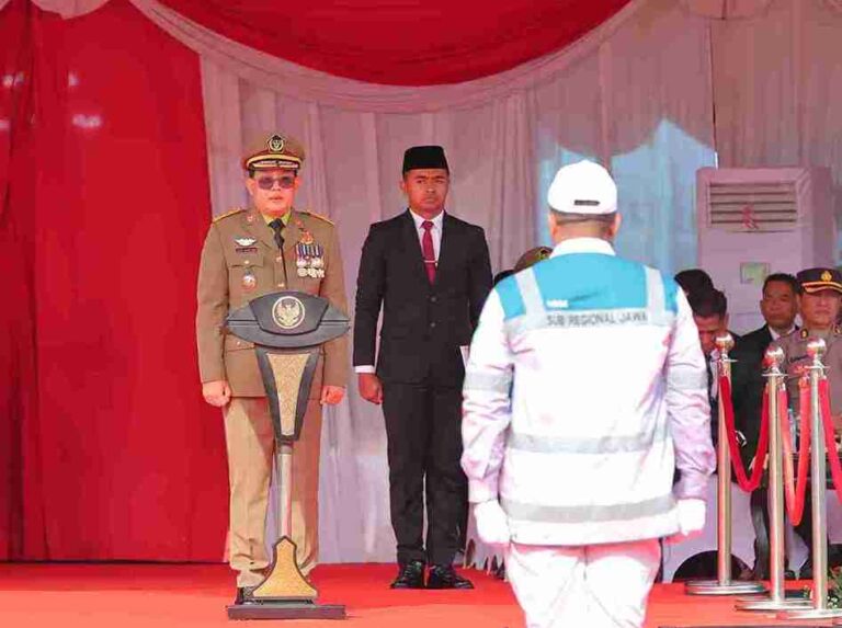 Pimpin Apel Bulan K3 Nasional, Pj Gubernur Jatim Tekankan Pentingnya Peningkatan Kapasitas Sdm