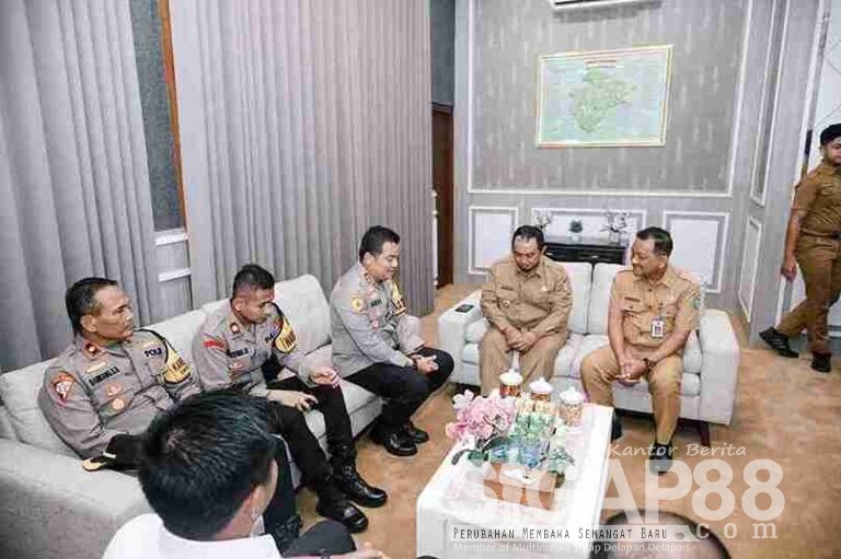 Jalin Sinergitas, Kapolres Jombang Silaturahmi Ke Pj Bupati