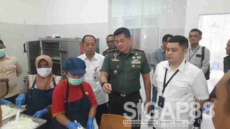 Dandim 0826 Bersama Forkopimda Tinjau Dapur Sppg Di Pamekasan