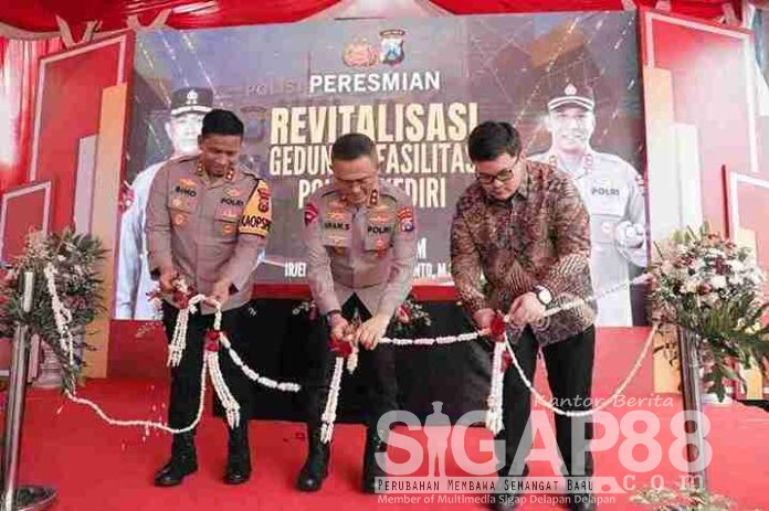 Kapolda Jatim resmikan gedung polres Kediri