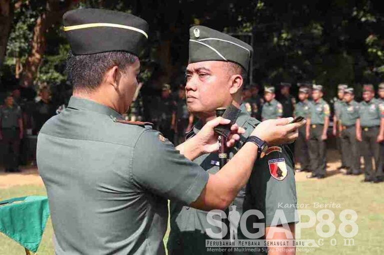 Dandim Pimpin Upacara Pelantikan Kenaikan Pangkat Bintara Dan Tamtama Kodim 0826 Pamekasan