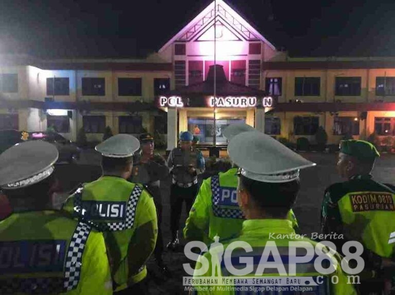 Polres Pasuruan Gelar Patroli Gabungan, Temukan Sajam Dan Sisa Miras Di Tempat Hiburan Malam