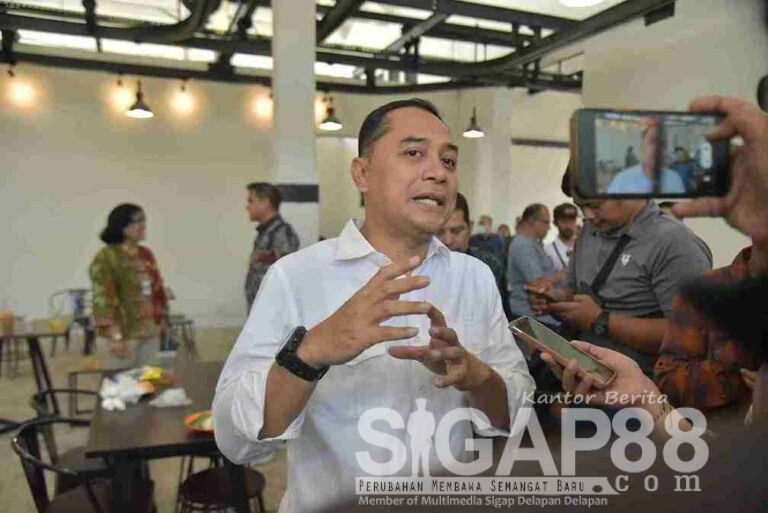 Tegas, Pemkot Surabaya Ancam Cabut Izin Pemilik Usaha Tak Punya Jukir Resmi