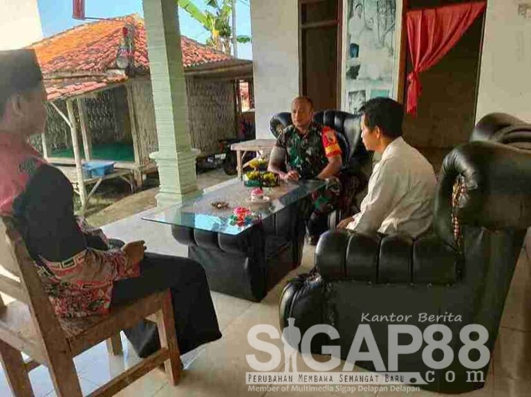 Babinsa Koramil 0826-02 Tlanakan Ajak Tokoh Pemuda Dusun Pandan Sukseskan Program Koperasi Merah Putih