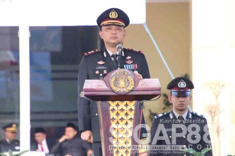 Kapolres Sumenep Pimpin Upacara Hari Bhayangkara Ke-79