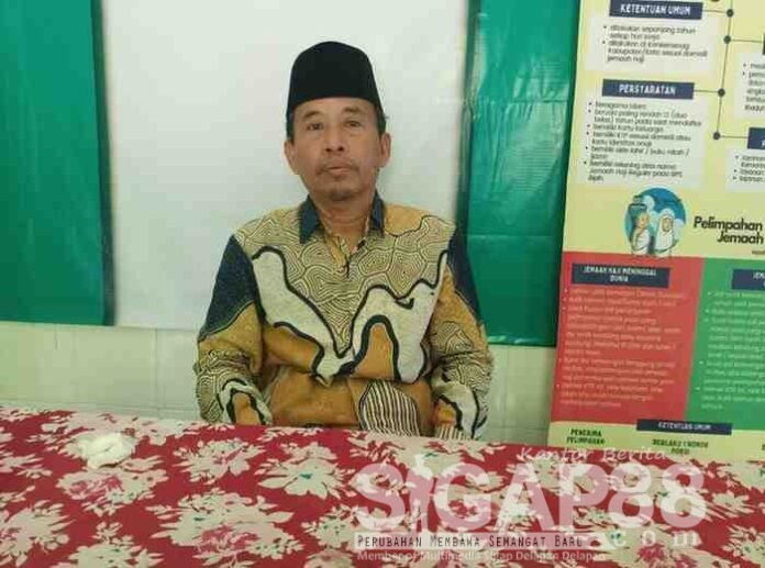 kepala KUA Gili Genting