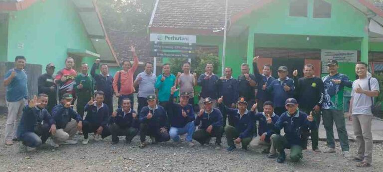Perhutani Kph Jombang Dan Polsek Lengkong Antisipasi Gukamhut Di Nganjuk