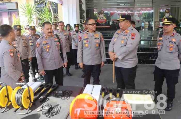 tim mabes polri kunjungi polres Pasuruan