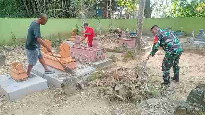 bersih makam