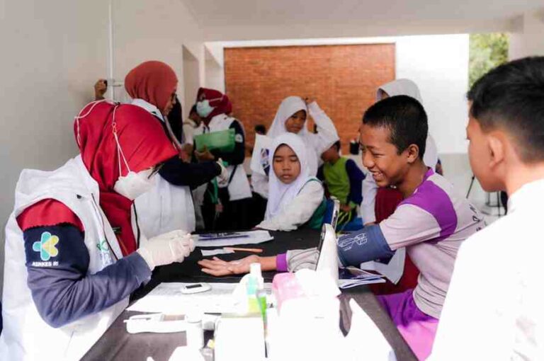 Program Cek Kesehatan Gratis Sekolah Dimulai Hari Ini, Pemeriksaan Apa Saja?
