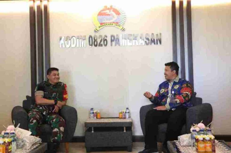 Tingkatkan Kerja Sama Pangan, Dandim 0826 Pamekasan Terima Kunjungan Kepala Bulog