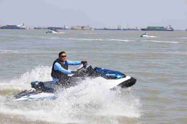 Danpuspenerbal Hadiri Naval Events Fin Swimming Selat Madura Piala Kasal Tahun 2025