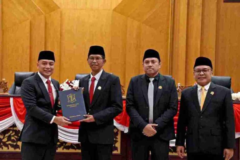 Pemkot Surabaya Ajukan Perubahan Anggaran Pendapatan Dan Belanja Daerah Tahun 2025