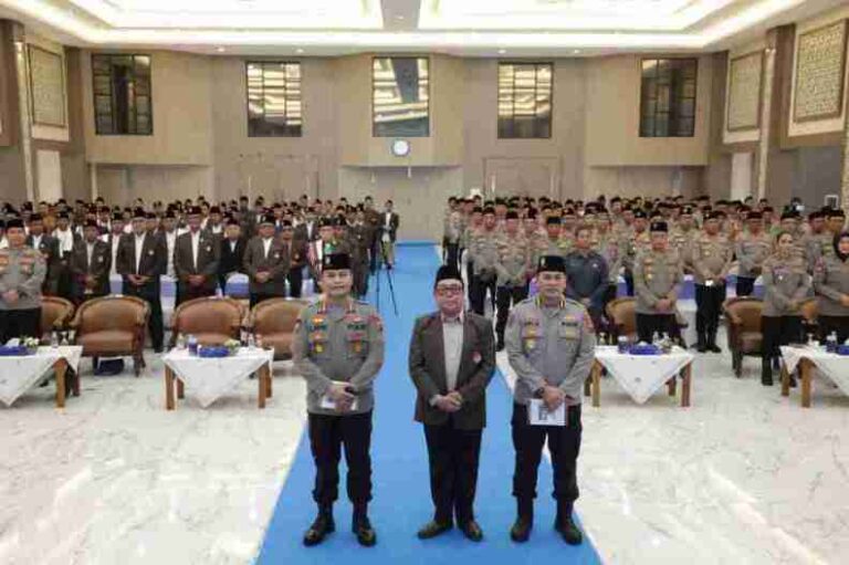 Polda Jatim Gandeng Ratusan Da’i