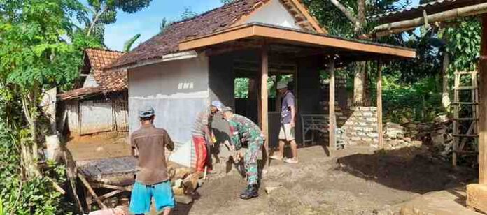 rehab rumah warga
