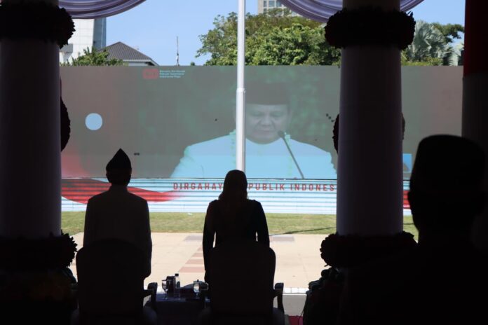 upacara virtual jatim di grahadi Gubernur Jawa Timur Ikuti Upacara HUT ke-80 RI Secara Virtual di Gedung Negara Grahadi Surabaya
