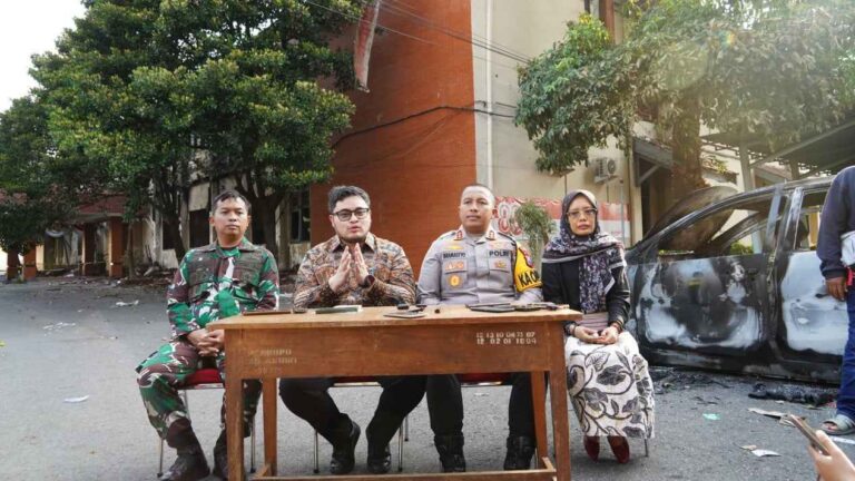 Pemkab Kediri Berlakukan Jam Malam Di Wilayah Rawan