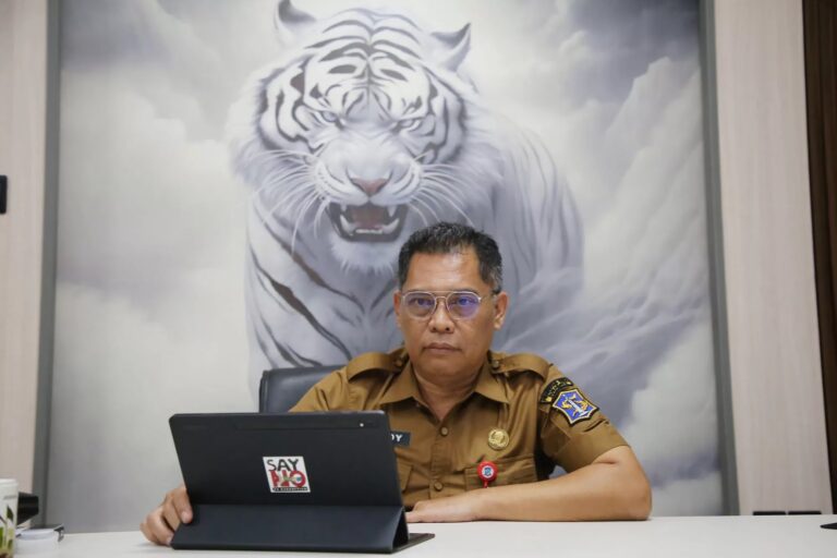 Pemkot Surabaya Beri Kemudahan Rt Mendata Penduduk Non-Permanen