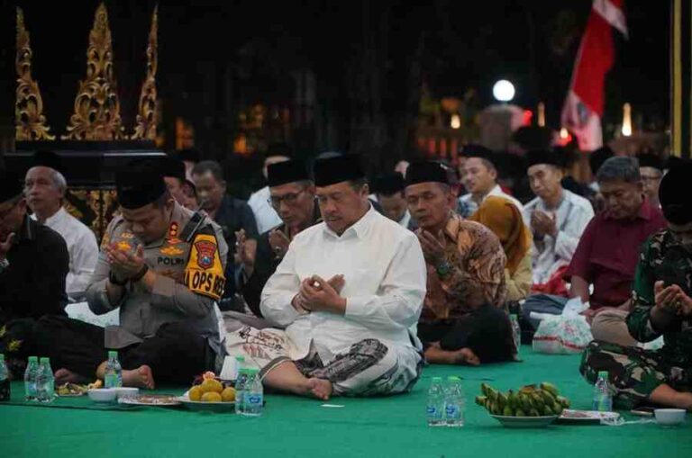 Bupati Jombang Pimpin Acara Doa Bersama Untuk Keselamatan Bangsa