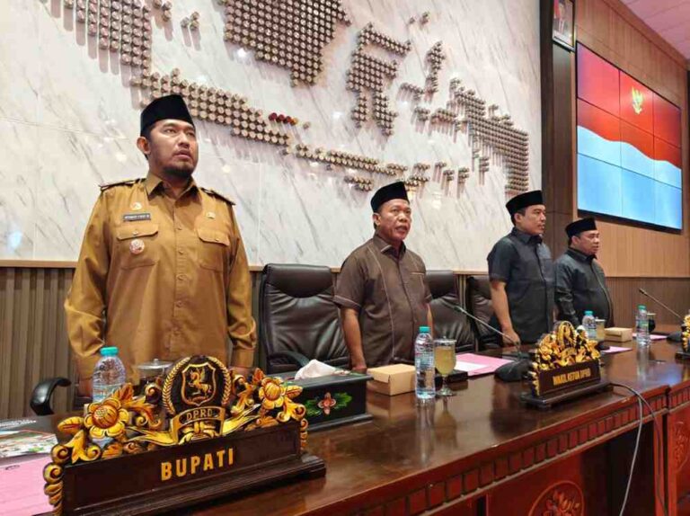 Dprd Sumenep Gelar Rapat Paripurna Nota Keuangan Atas Rancangan Peraturan Daerah Tentang Apbd