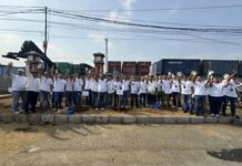 Pelindo Regional 3 Hijaukan Kawasan Prapat Kurung Surabaya