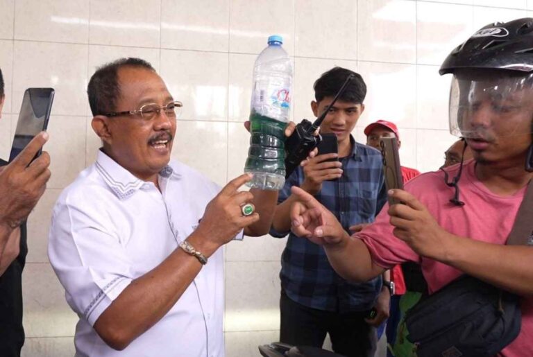 Sidak Di Spbu, Wakil Walikota Surabaya Cak Ji Temukan Pertalite Bercampur Cairan Bening