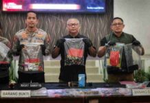 Polrestabes Surabaya Jerat 34 Tersangka Pesta Gay dengan UU Pornografi