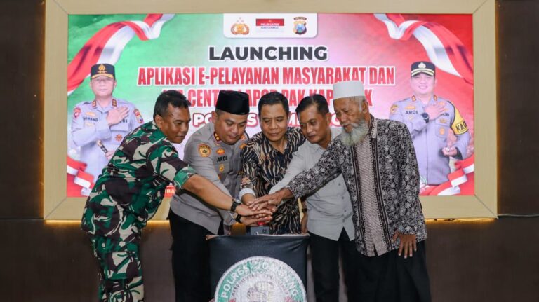 Polres Jombang Launching Aplikasi E-Pelayanan Masyarakat Dan Whatsapp Center ‘Lapor Pak Kapolsek’