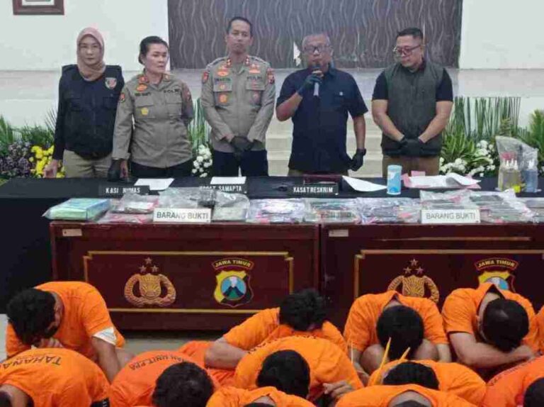 Polrestabes Surabaya Bongkar Pesta Gay ‘Siwalan Party’