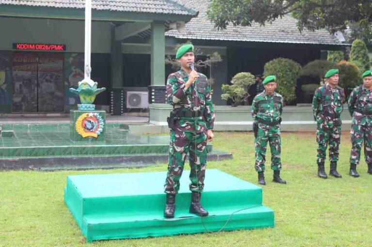 Jam Komandan, Dandim 0826 Pamekasan Tekankan Prajurit Jaga Kesehatan Dan Kondusivitas Wilayah
