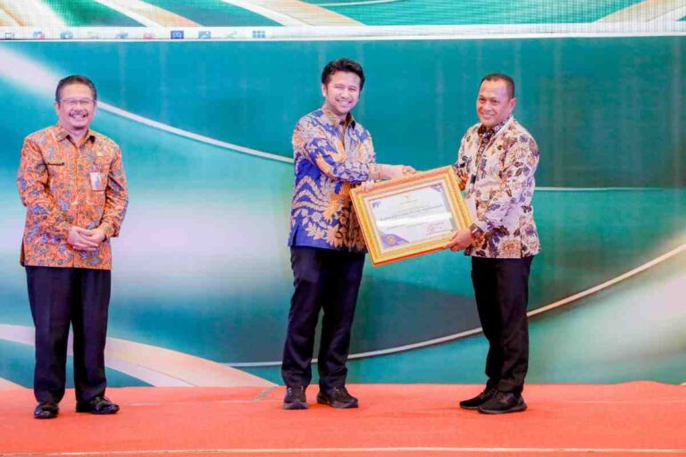 Pemkab Pamekasan Raih Penghargaan Inotek Award Tahun 2025 Dari Pemprov Jatim