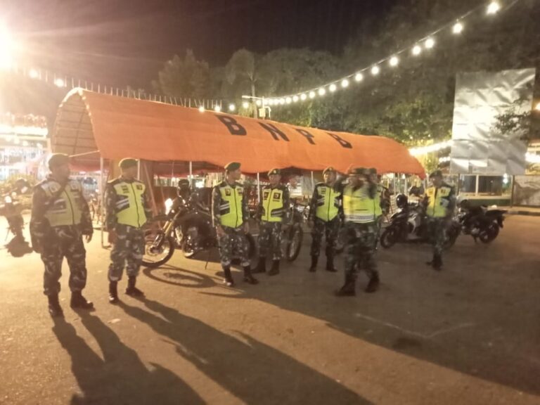 Jaga Keamanan Dan Ketertiban, Personel Kodim 0826 Pamekasan Patroli Malam