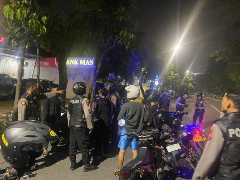 Tim Jogo Boyo Polrestabes Surabaya Amankan 20 Pelaku Balap Liar